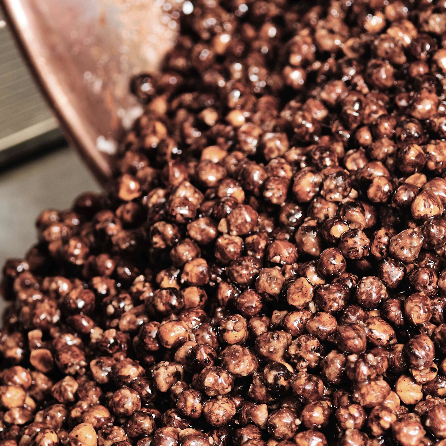 Box of 22 old-fashioned pralines