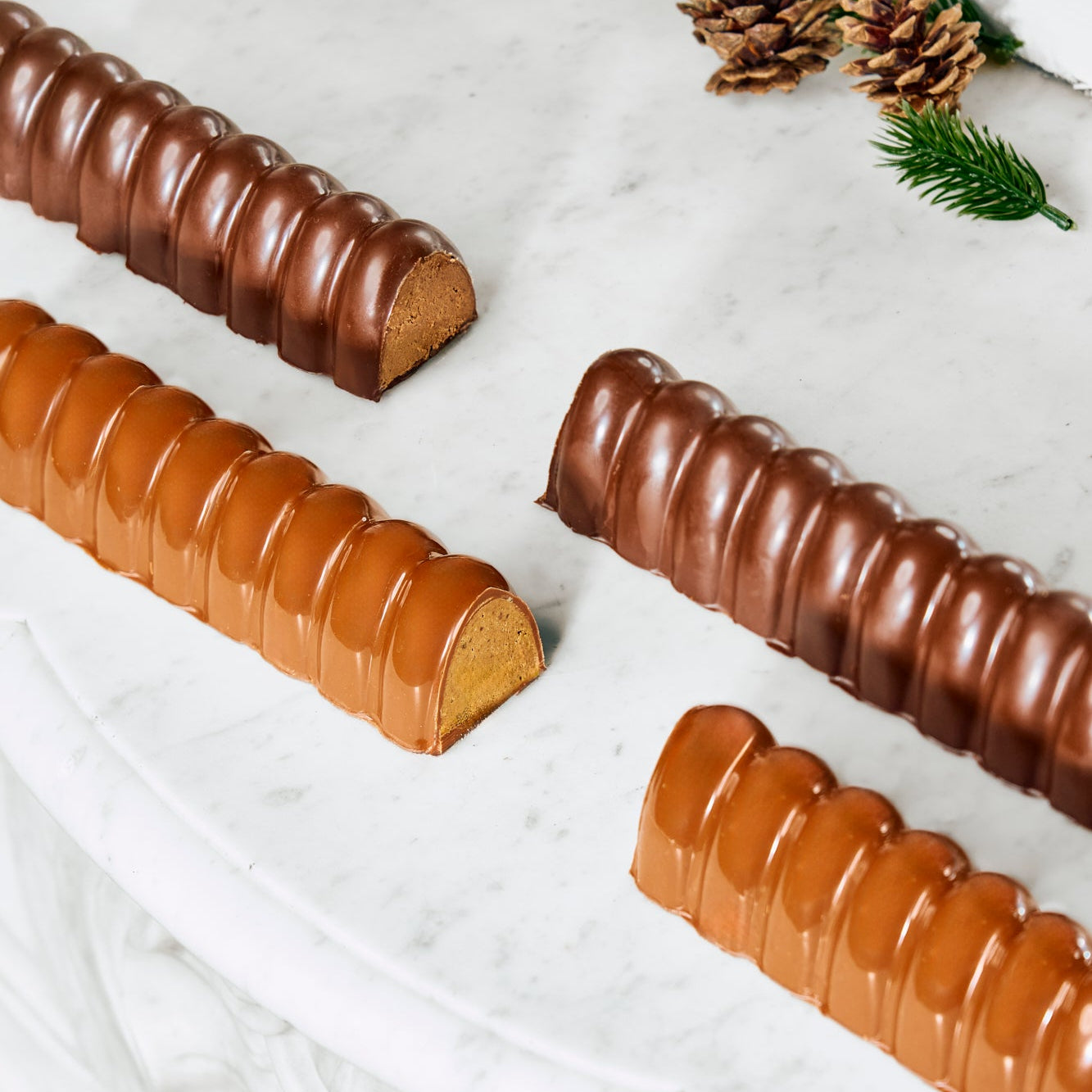 La grande barre à partager fourrée au praliné