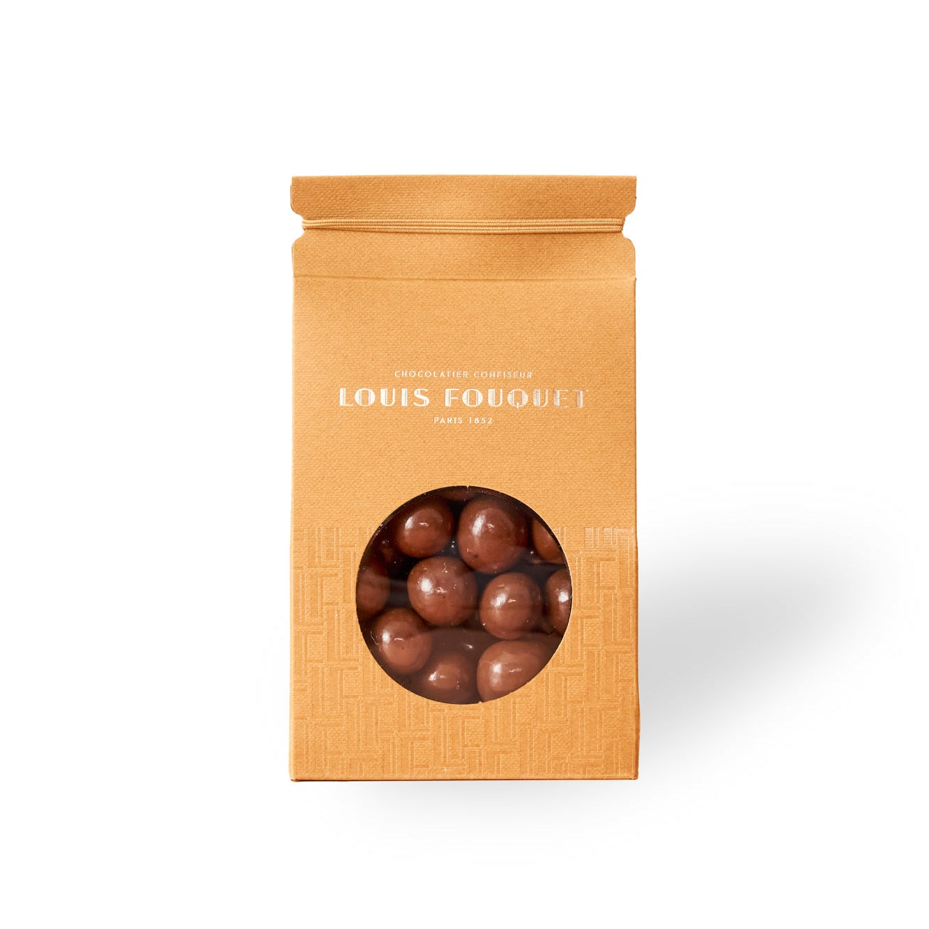 Pochette noisette enrobée de chocolat noir